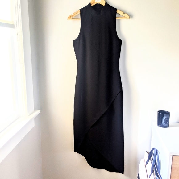 Sleeveless Collared Asymmetrical Dress - Picture 1 of 2